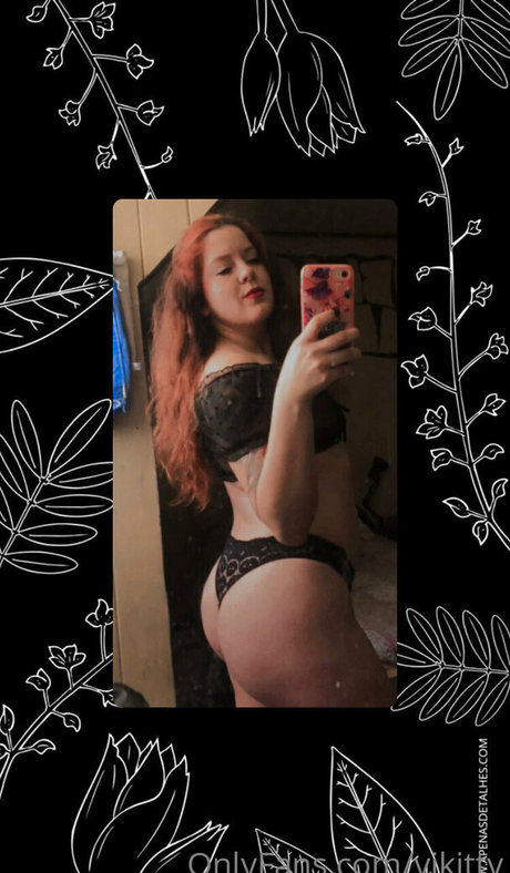 vikitty xxx star photos