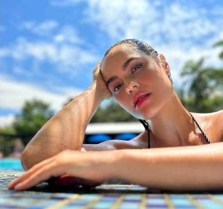 Ana Lucia Dominguez model naked pics