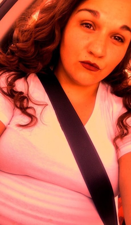 begformolly sexy star galleries