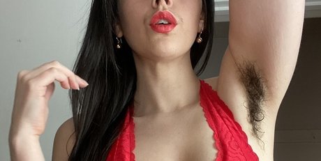 Scarlet Labelle model xxx image