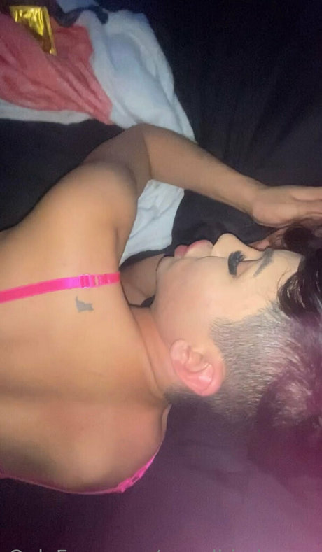 angelbimboxxx model adult galleries