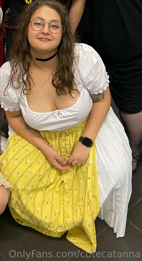 brunette teacher onlyfans pornos photo