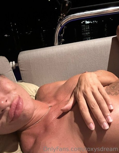 roxysdream top model pictures