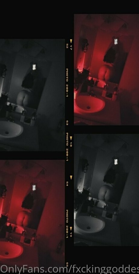 fxckinggoddes nice pornstar image