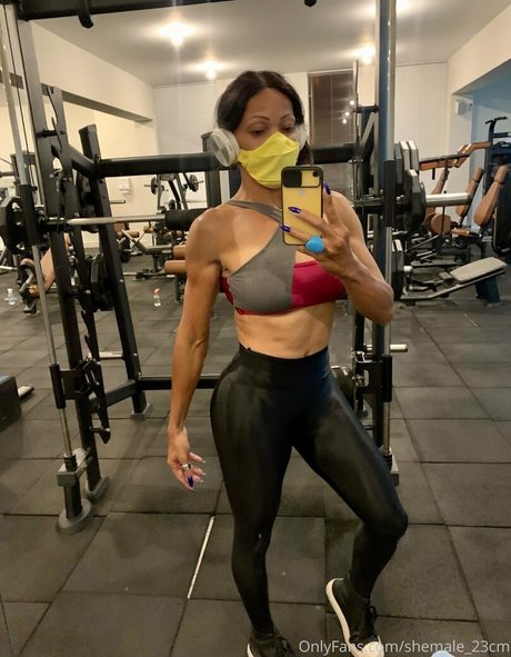 shemale 23cm exclusive star photos