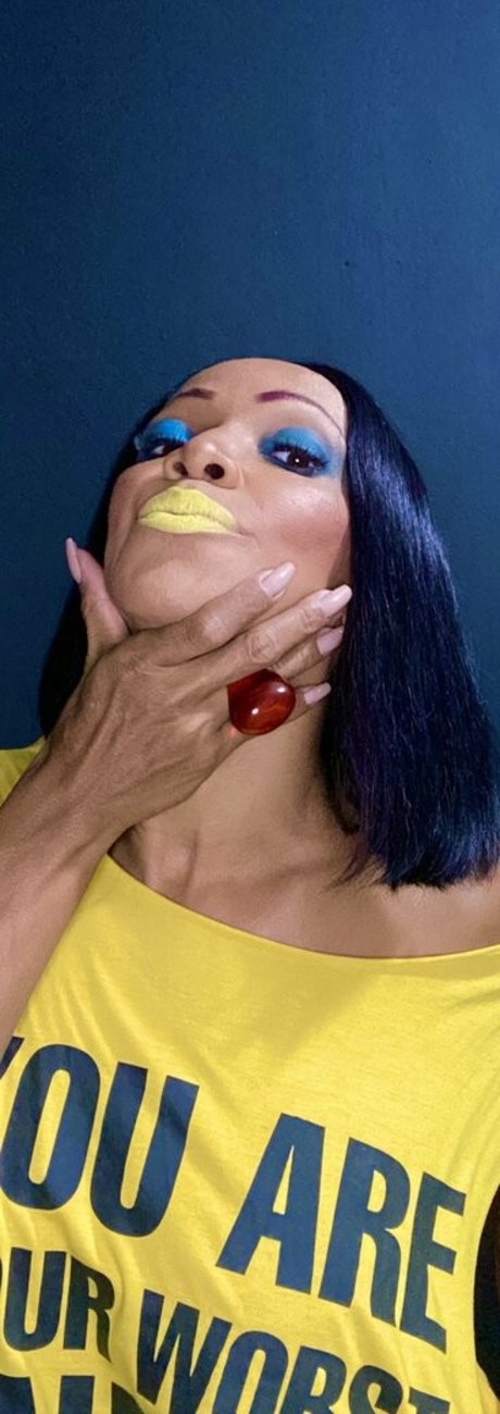 shemale 23cm pretty pornstar images