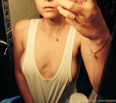 rosy blondbabe perfect pornstar pics