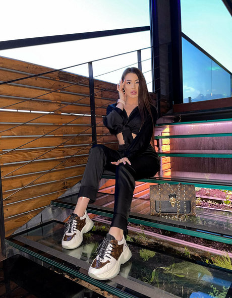 dinadimond high quality star img