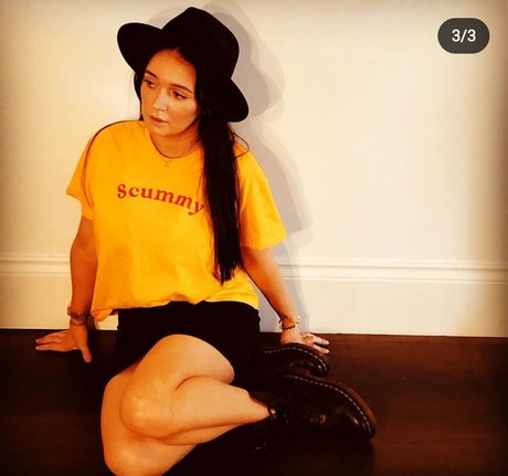 Clair Buckley model pornographic img