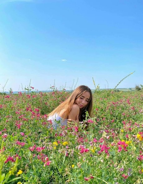 alicee kisss model porn gallery