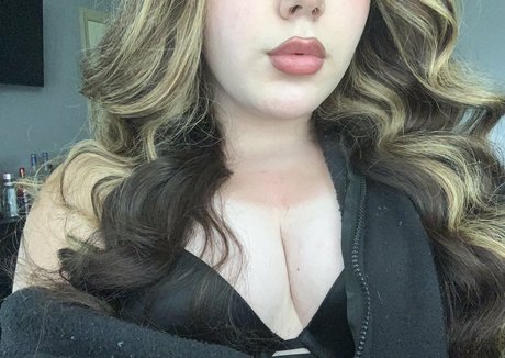 nattiethebaddie nude actress photo