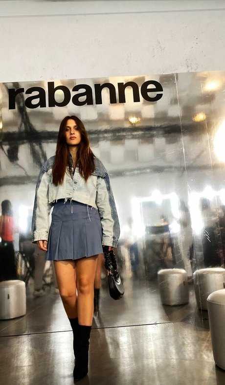 Sabela OT star free pics