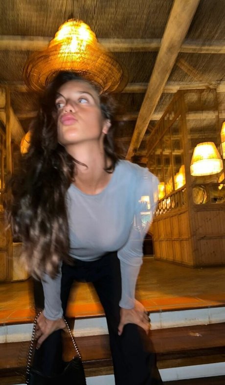 Maria Pedraza model erotic images