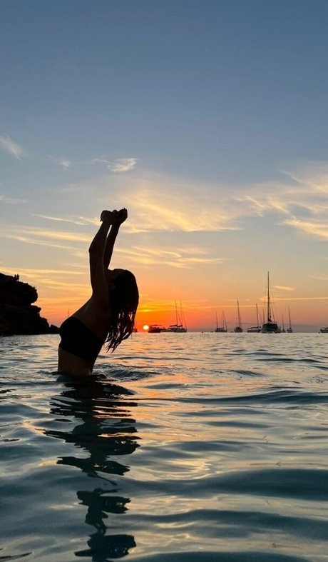 Maria Pedraza star hot gallery