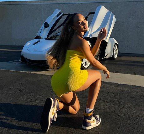 Eva Marisol Gutowski star erotic galleries