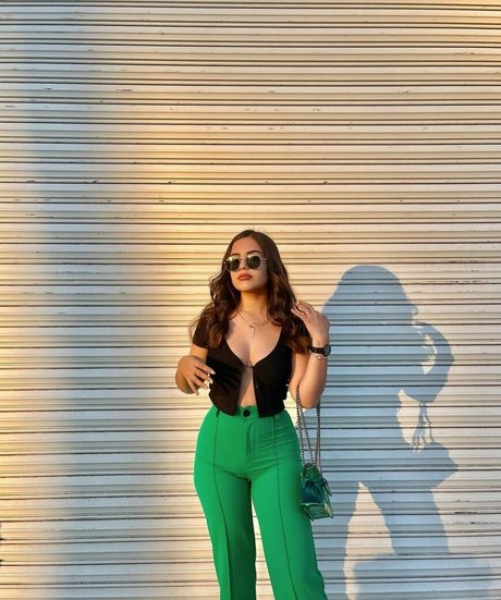 Frida Najera pretty actress photo