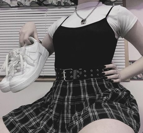 Soniyoru hot actress photo