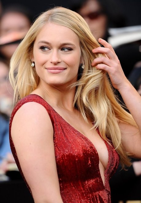 Leven Rambin sexy actress images