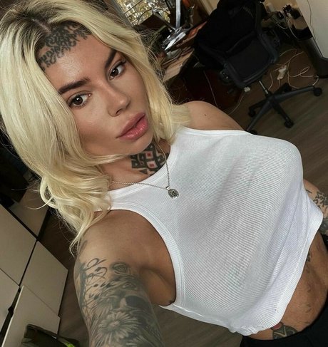 Ellis Cooper pornstar hot picture