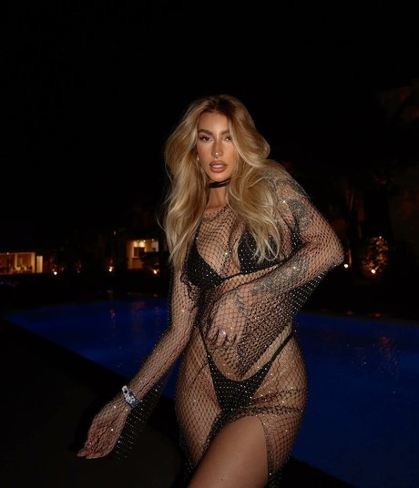 Vitoria Mondoni beautiful actress archive