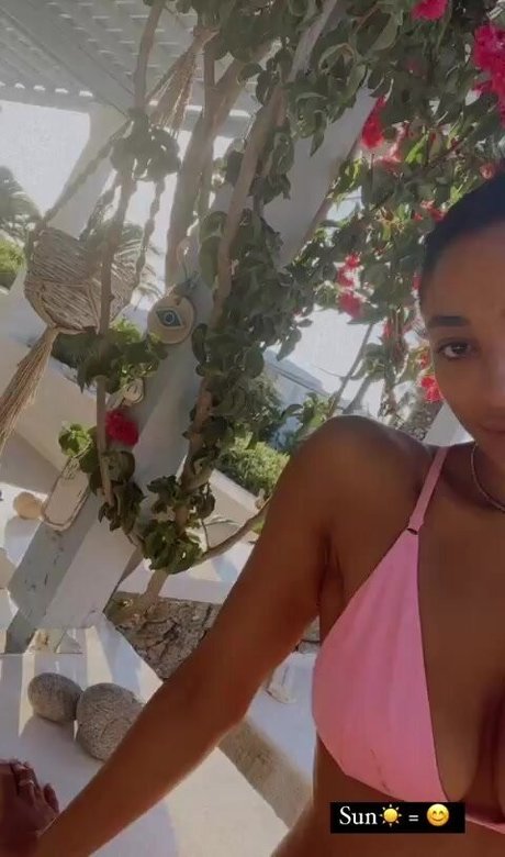 Shirin Olivia pornographic actress picture