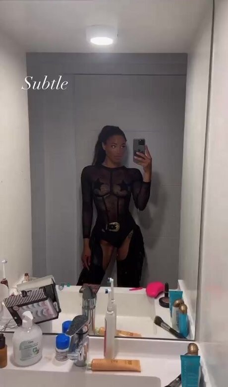 Shirin Olivia star best img