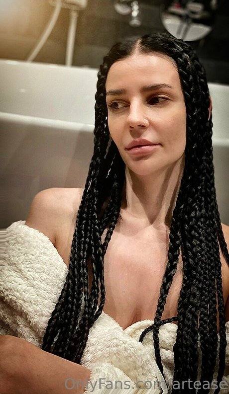 artease pornstar naked gallery