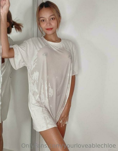 yourloveablechloe model nudes pics