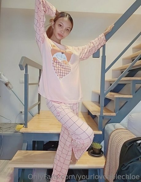 yourloveablechloe exclusive model gallery