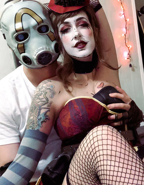 yoemilyreyfree pornstar perfect picture