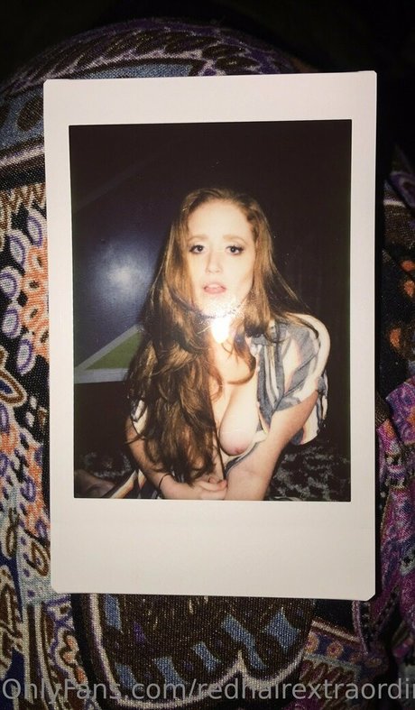 redhairextraordinaire nude model gallery