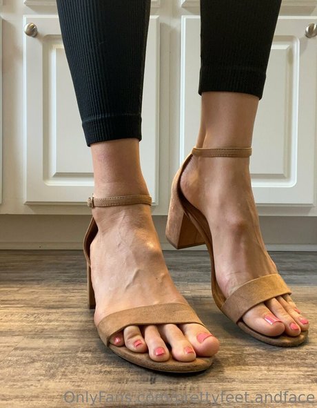 prettyfeet andface star pornographic archive