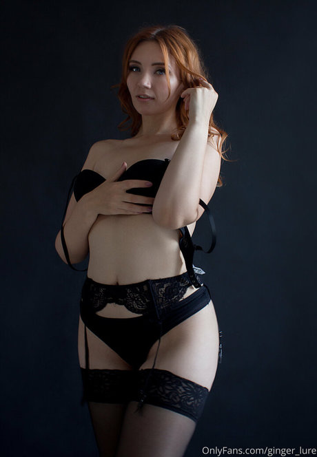 ginger lure top model image