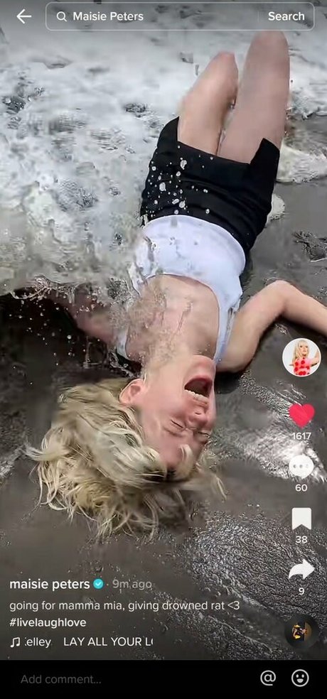 Maisie Peters adult star pictures