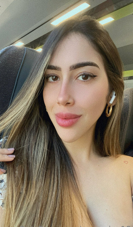 gummies15 model free pic