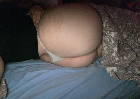 heresaredhead nude star img