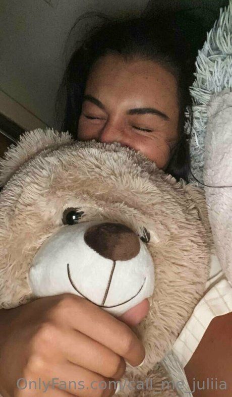 call me juliia best star img