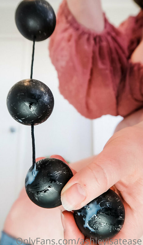 ashleytheteasefree art star photos