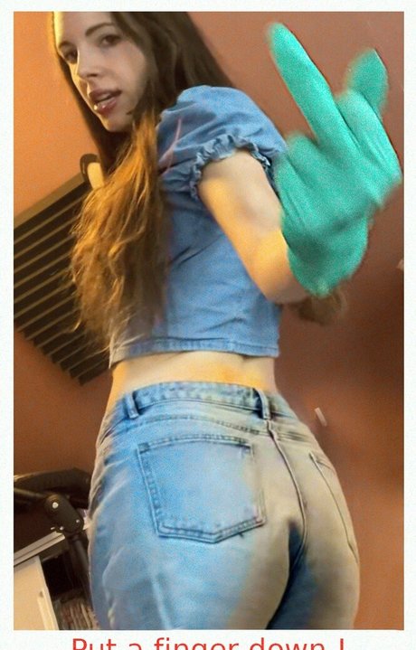 Rapunzel ASMR model porn photos