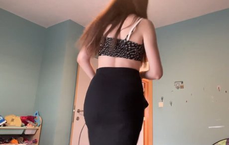 Rapunzel ASMR model perfect images