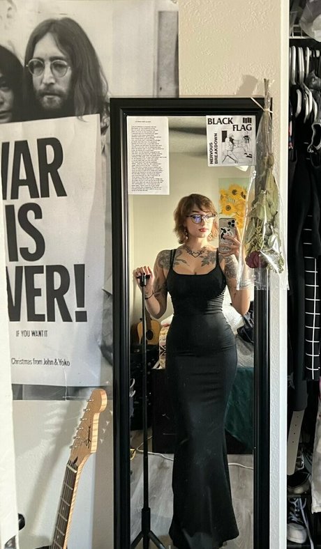 Roseredroom star perfect archive