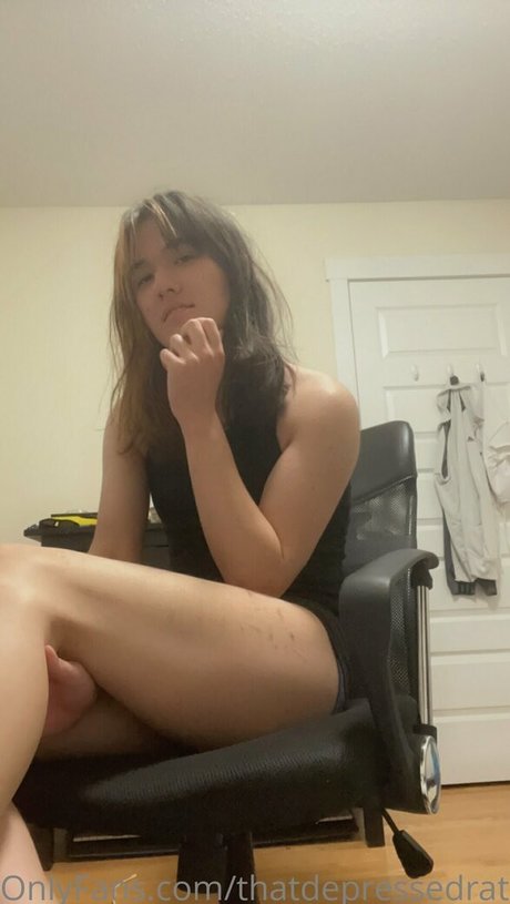 thatdepressedrat model exclusive pics