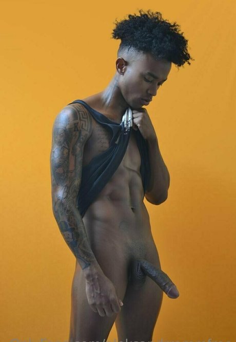 aleksandrrammfree naked model pics