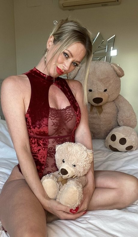 misscjhunter erotic actress galleries