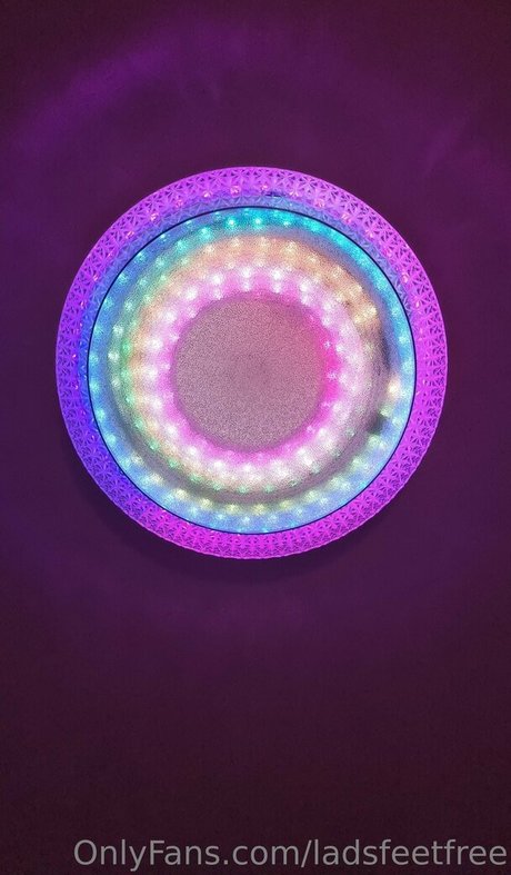 ladsfeetfree porn actress photo