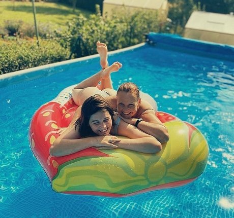 Try Channel model adult pictures