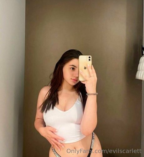 evilscarlett pornstar free pictures
