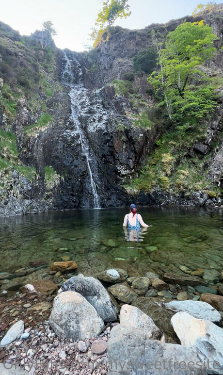 sweetlucysfreepage art model photo