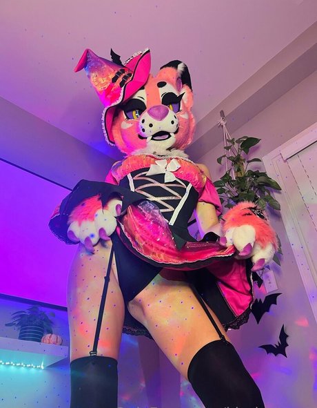 kirakittyxxx model sexy pictures