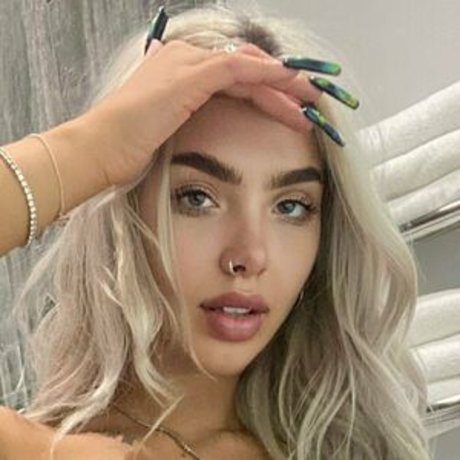 dreamgirlkylee art actress picture